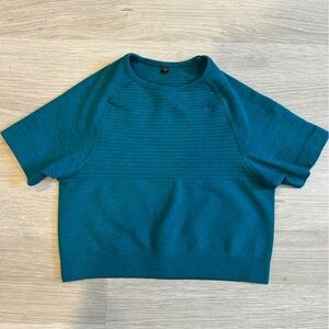 Alphalete Women’s Teal Revival Crop Top - XS